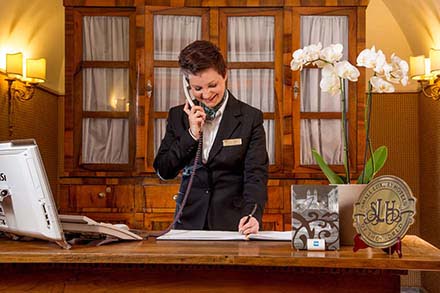 Can The Hotel Concierge Sheanimale Help With Restaurant Reservations